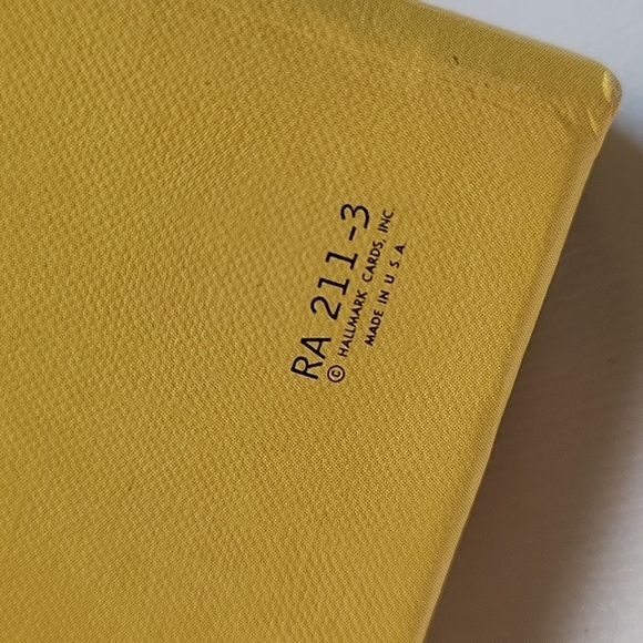 VTG 1972 Hallmark Photo Album 72 3.5” X 3.5” And 1979 Hallmark Address Book - Picture 15 of 16